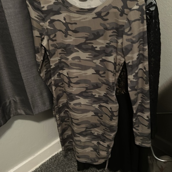 Bebe dress, cotton new, I wore it in me time, sting tie, at the side up and down - Picture 4 of 4